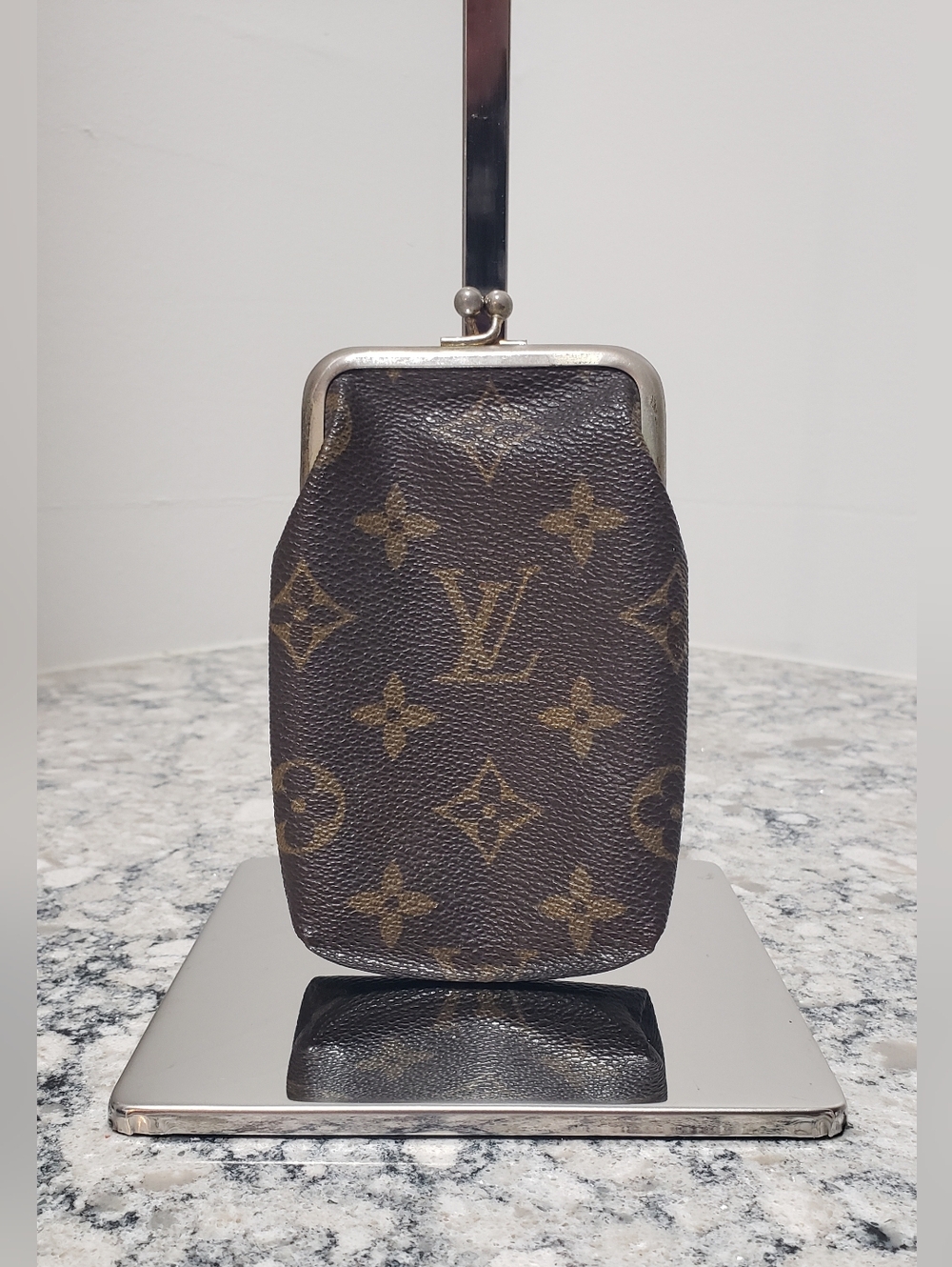 Vintage Louis Vuitton Monogram Saks Fifth Avenue & Neiman Marcus Kisslock Pouch